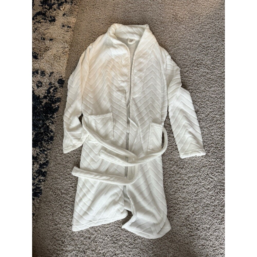 Ulta Beauty Women's White Bath Robe L/ XL